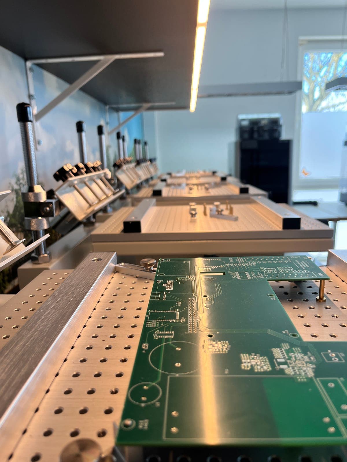 Eigene Leiterplatte der Control 5000 in der Fertigung