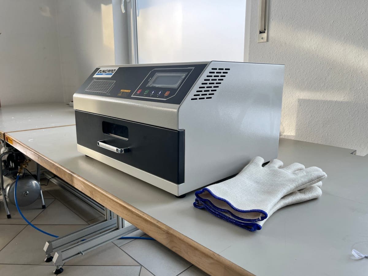Reflow-Lötofen in der eigenen Fertigung